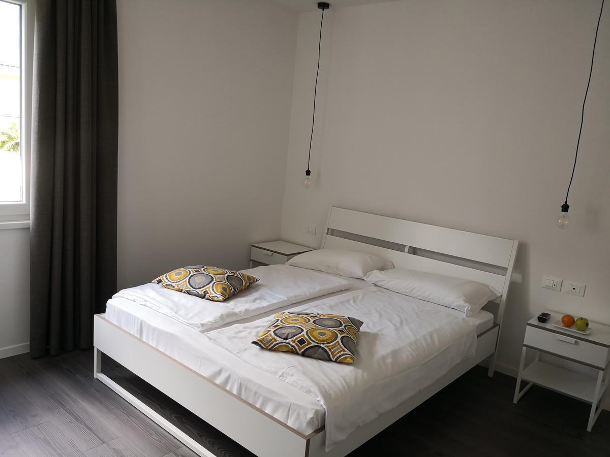 Hotel Villa Rina Riva del Garda Exterior foto