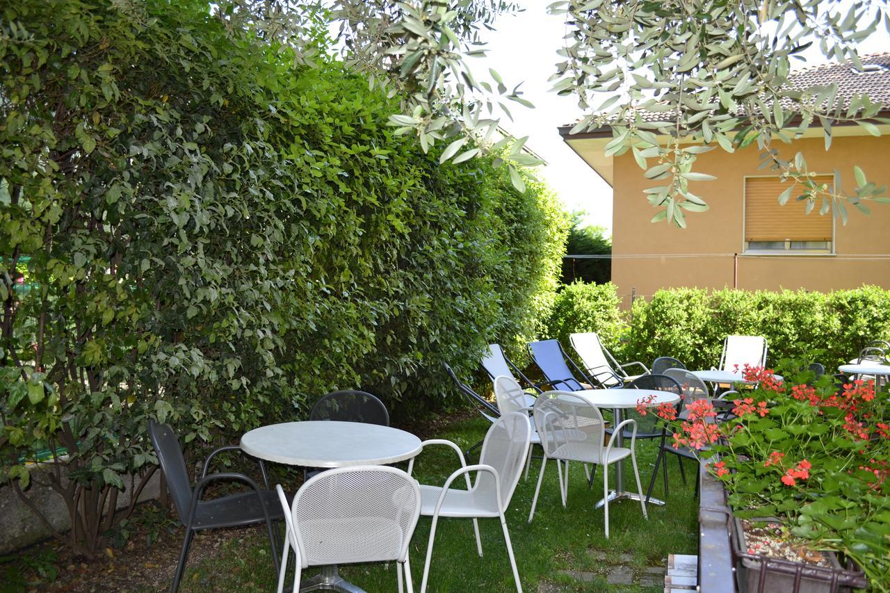 Hotel Villa Rina Riva del Garda Exterior foto